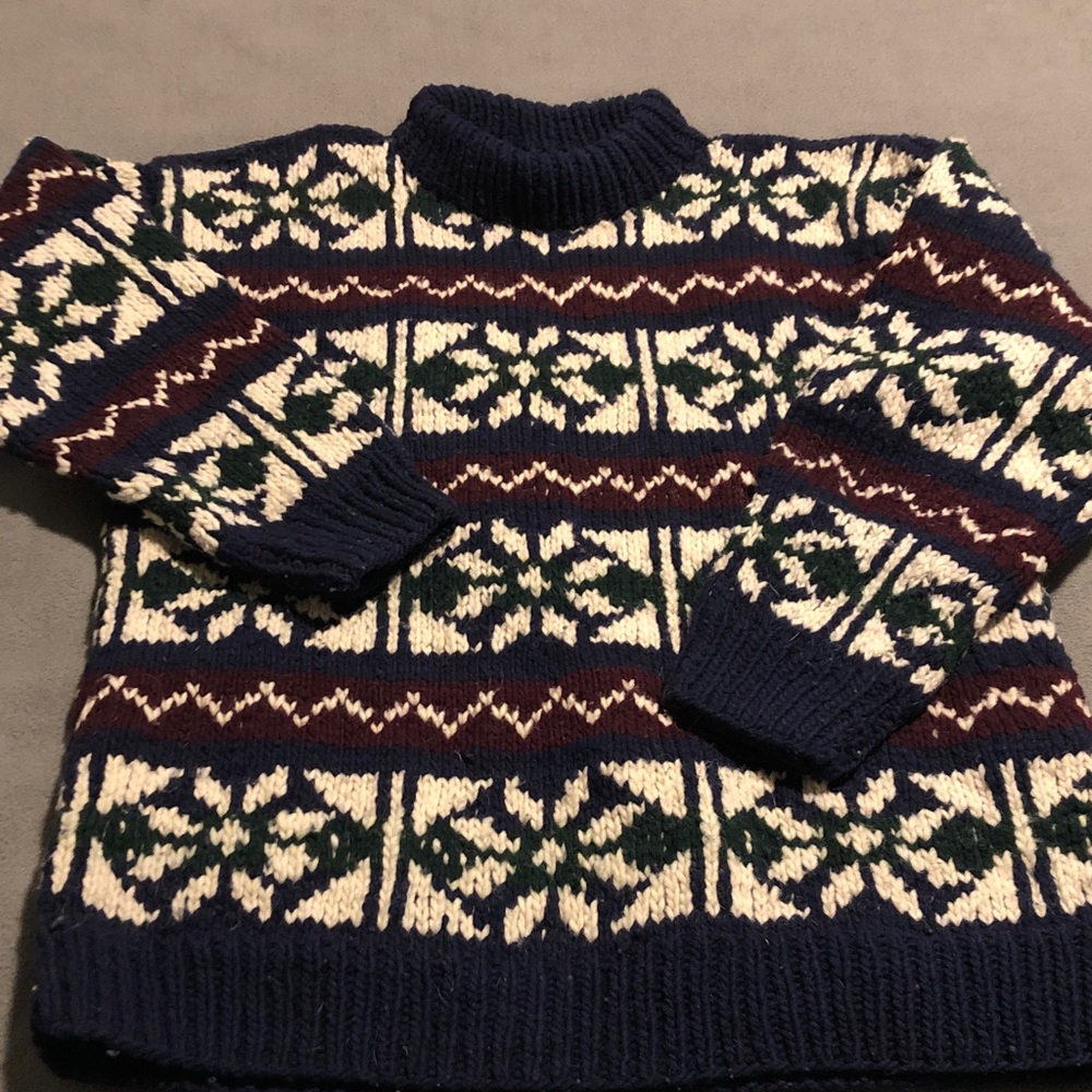 Vintage Hand Knit 100% Wool Pullover Sweater by Caravan Unisex Please Read